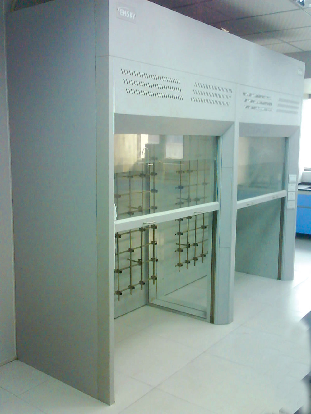 通風(fēng)柜、毒品柜