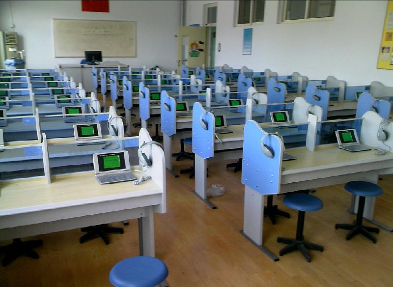 數(shù)字語(yǔ)音室、模擬語(yǔ)音室