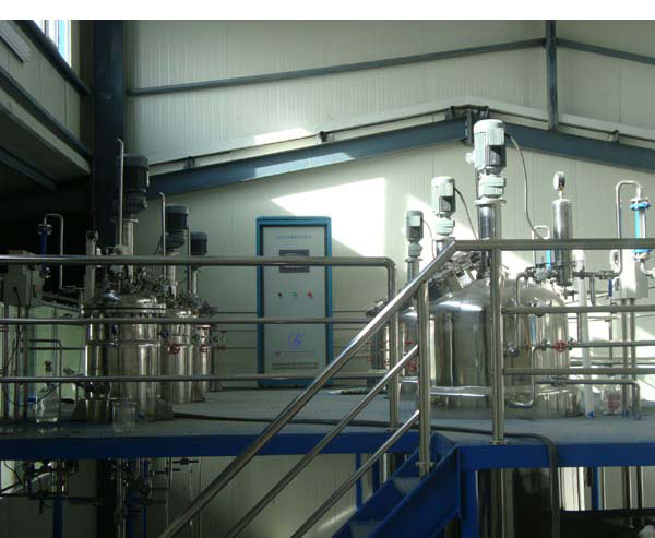 LG-PJ系列 全自動多聯(lián)不銹鋼發(fā)酵罐&mdash;大型發(fā)酵車間