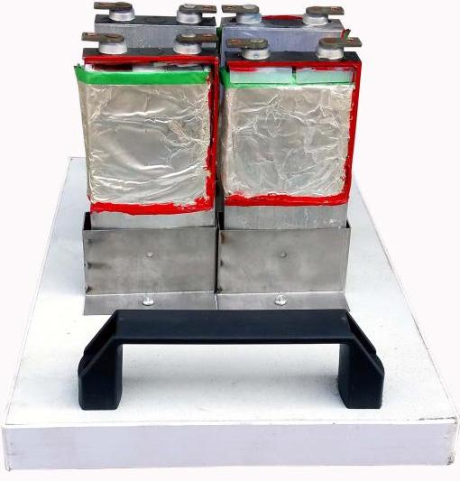 LGE-QDCJ01型 動(dòng)力蓄電池組解剖實(shí)訓(xùn)臺(tái)